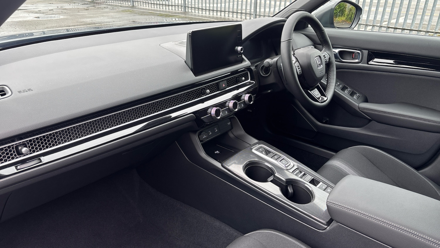 Used Honda Civic 2025 for sale - 76131157: Photo 2