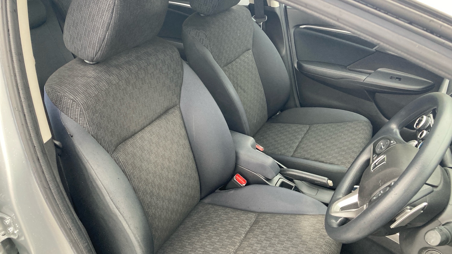 Used Honda Jazz 2015 for sale - 77617745: Photo 23