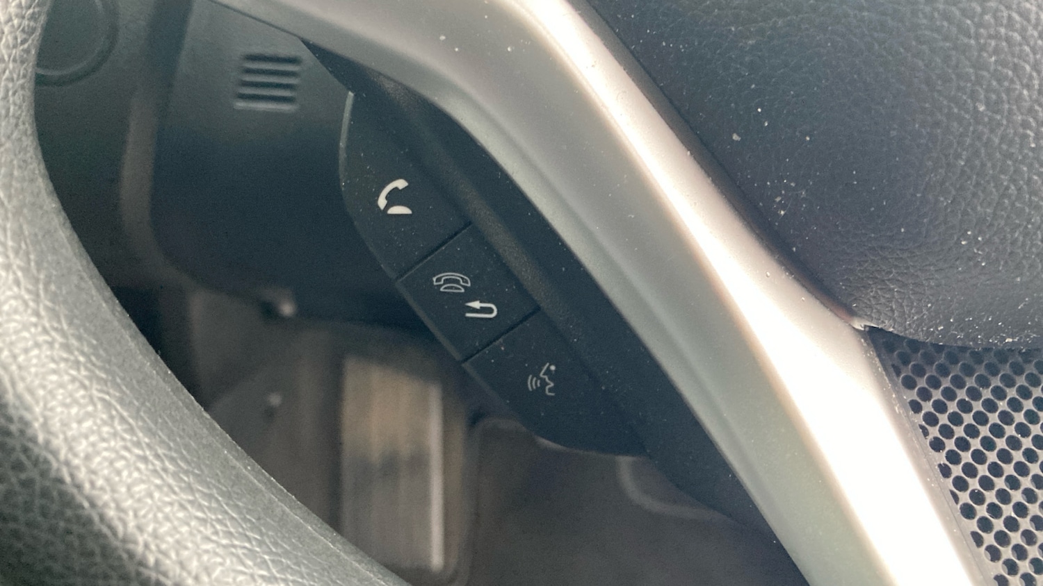 Used Honda Jazz 2015 for sale - 77617745: Photo 27