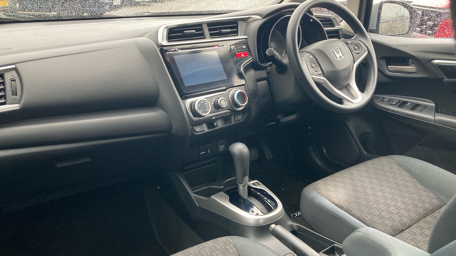 Used Honda Jazz 2015 for sale - 77617745: Photo 9