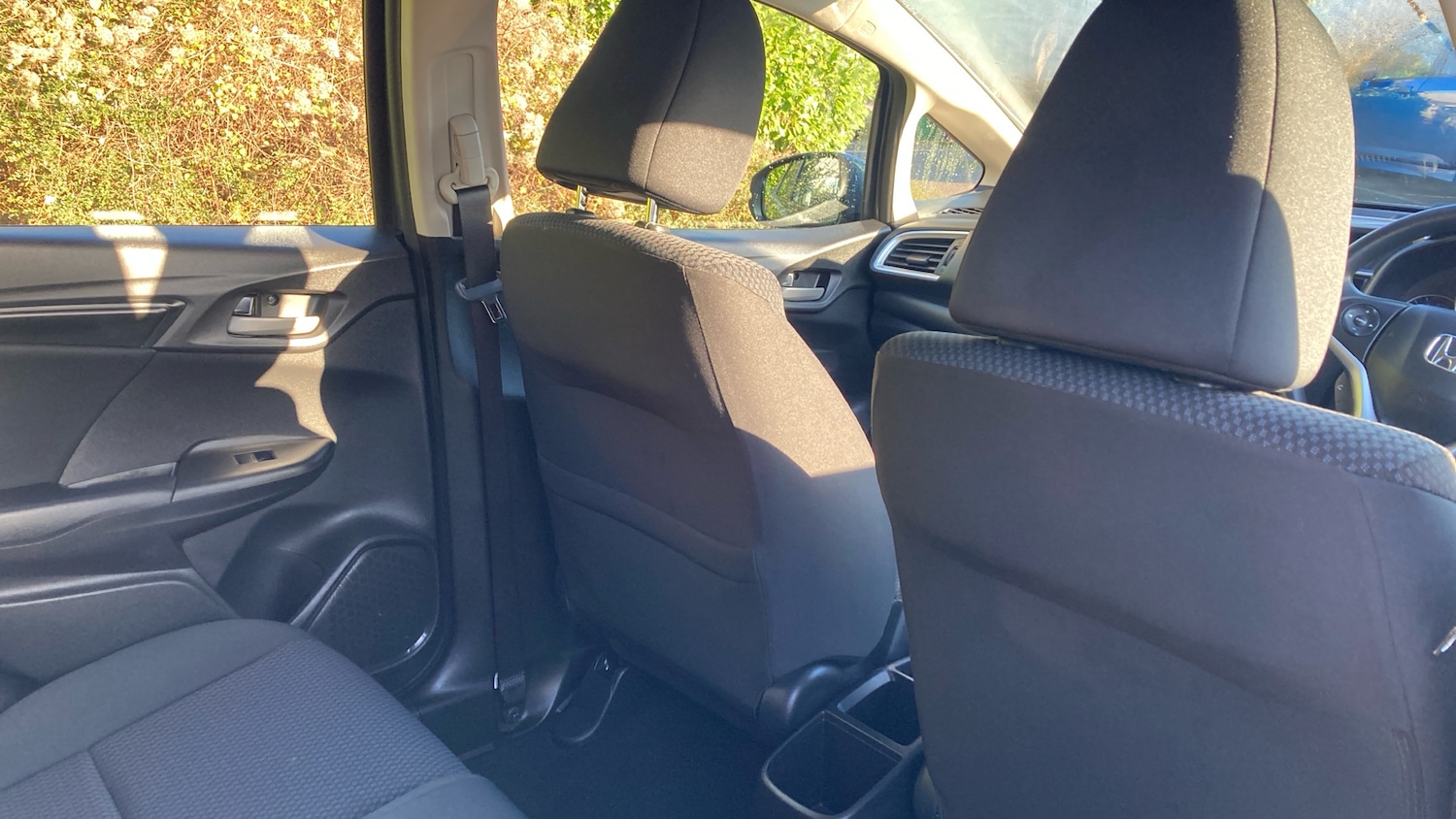Used Honda Jazz 2019 for sale - 76792881: Photo 31