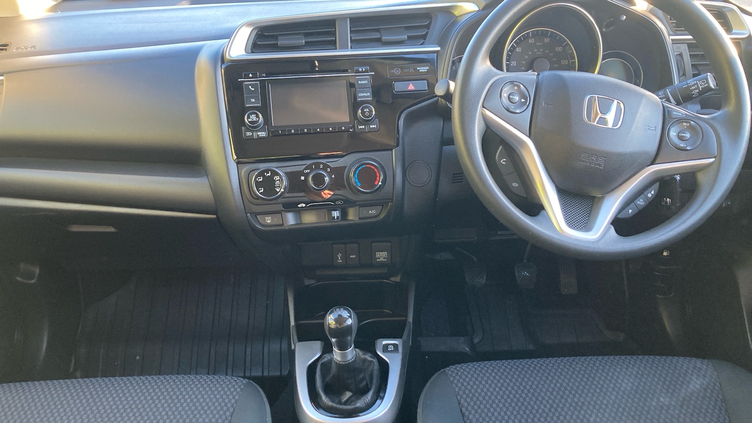Used Honda Jazz 2019 for sale - 76792881: Photo 4
