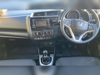 Used Honda Jazz 2019 for sale - 76792881: Photo