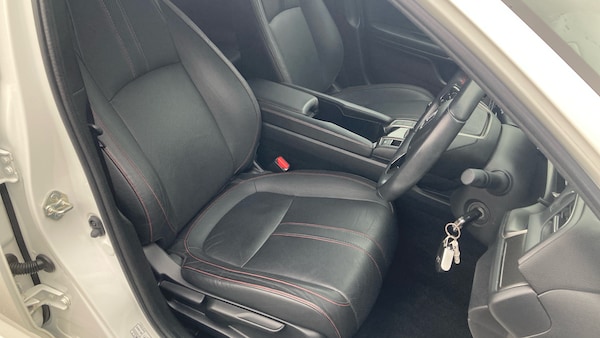 Used Honda Civic 2018 for sale - 76222153: Photo 27