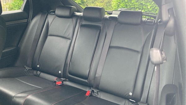 Used Honda Civic 2018 for sale - 76222153: Photo 8
