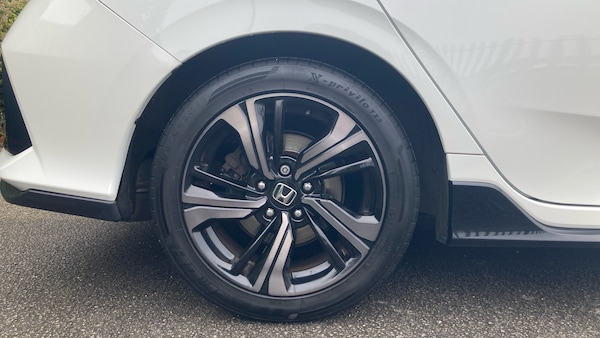 Used Honda Civic 2018 for sale - 76222153: Photo 9