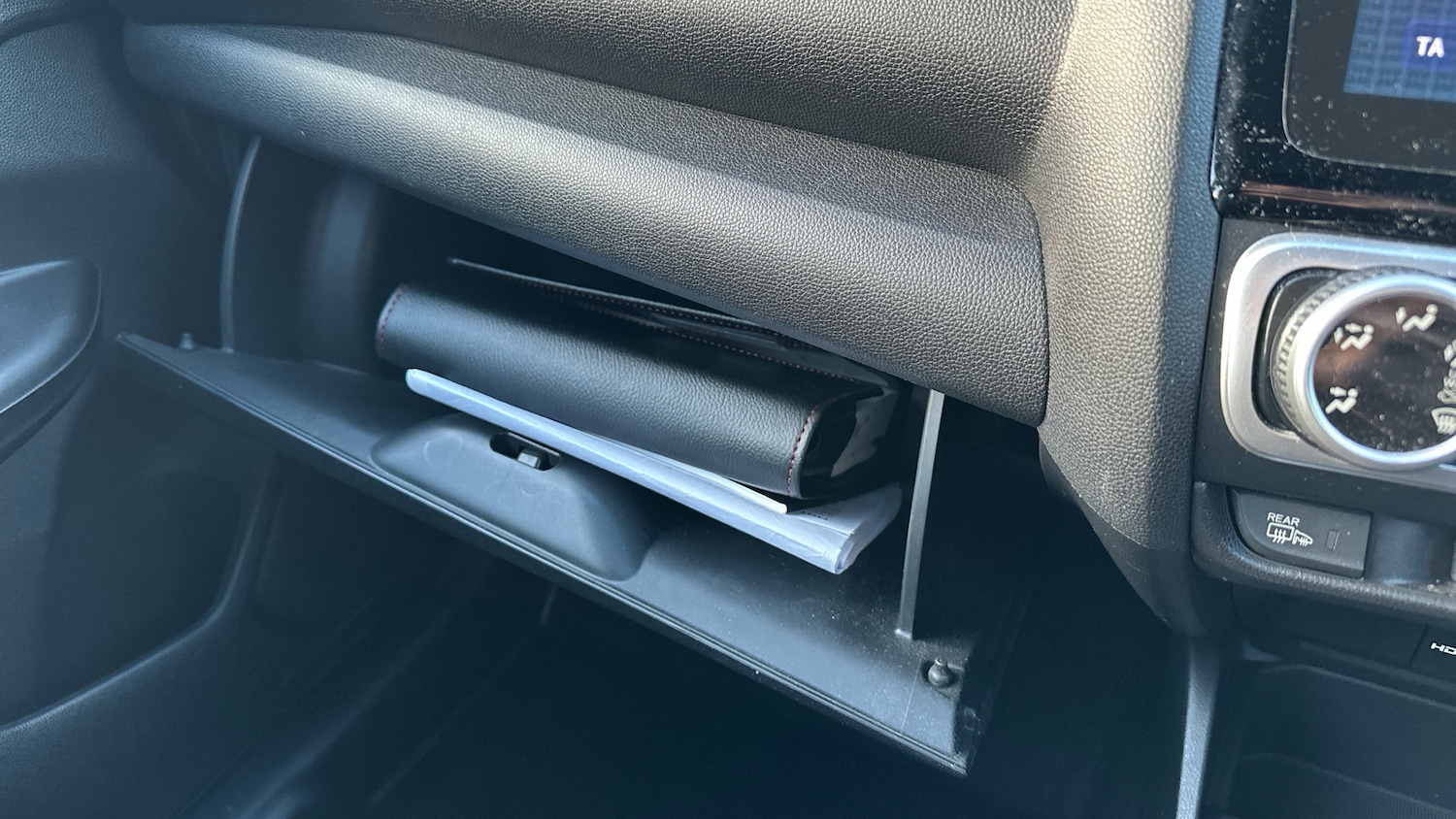 Used Honda Jazz 2018 for sale - 77450310: Photo 38