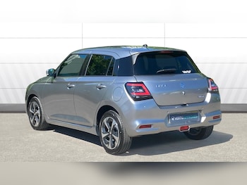 Used Suzuki Swift 2024 for sale - 78984019: Photo
