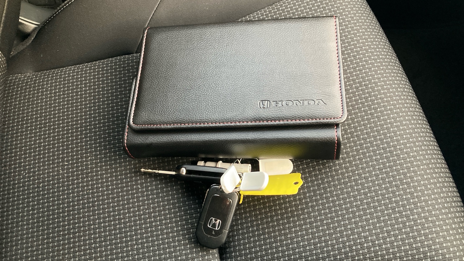 Used Honda Civic 2017 for sale - 76933010: Photo 19