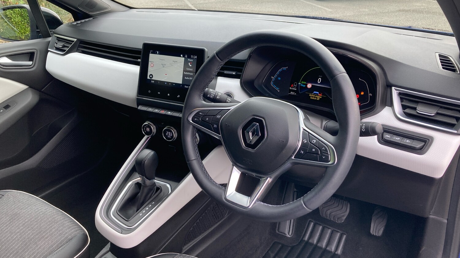 Used Renault Clio 2022 for sale - 76603286: Photo 11