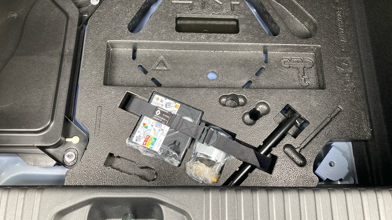 Used Renault Clio 2022 for sale - 76603286: Photo 32