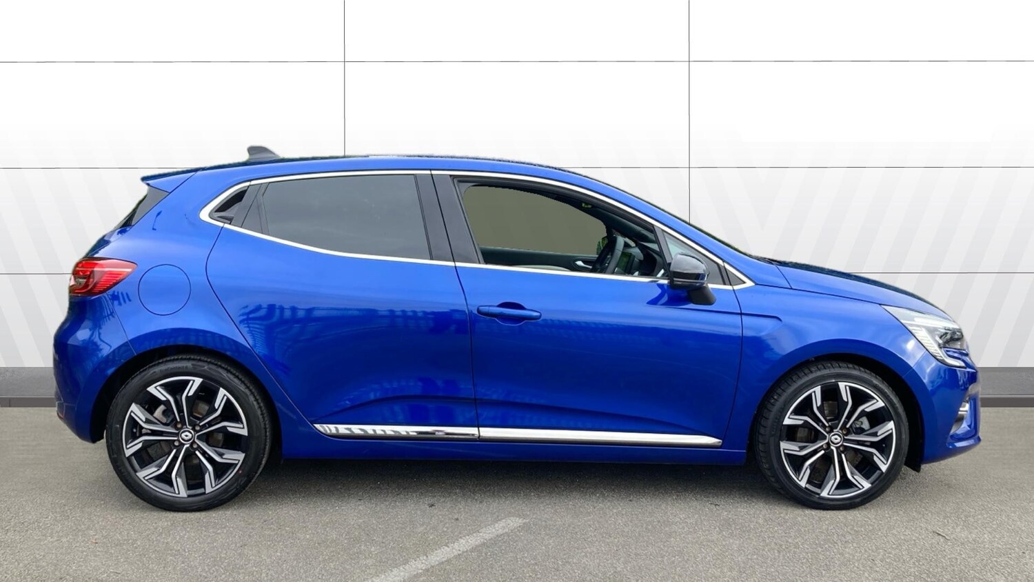 Used Renault Clio 2022 for sale - 76603286: Photo 5