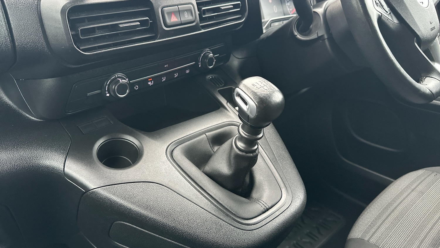 Used Vauxhall Combo Life 2022 for sale - 76707680: Photo 13