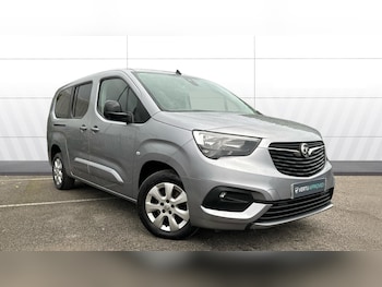 Vauxhall - Combo Life