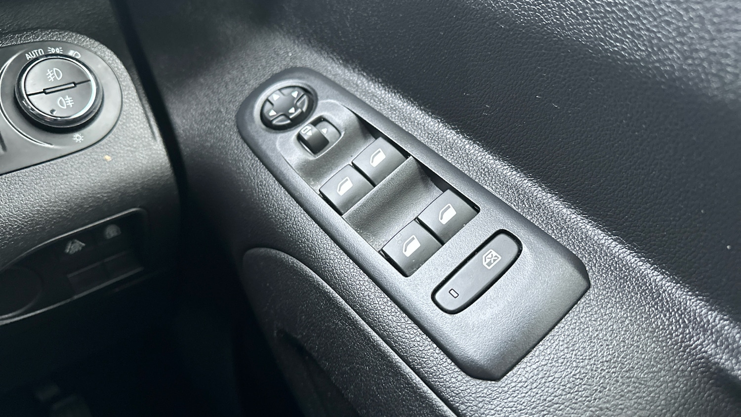 Used Vauxhall Combo Life 2022 for sale - 76707680: Photo 26