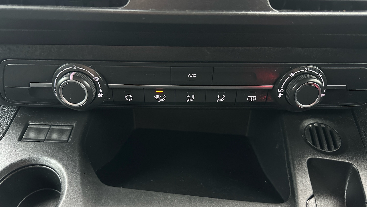 Used Vauxhall Combo Life 2022 for sale - 76707680: Photo 36