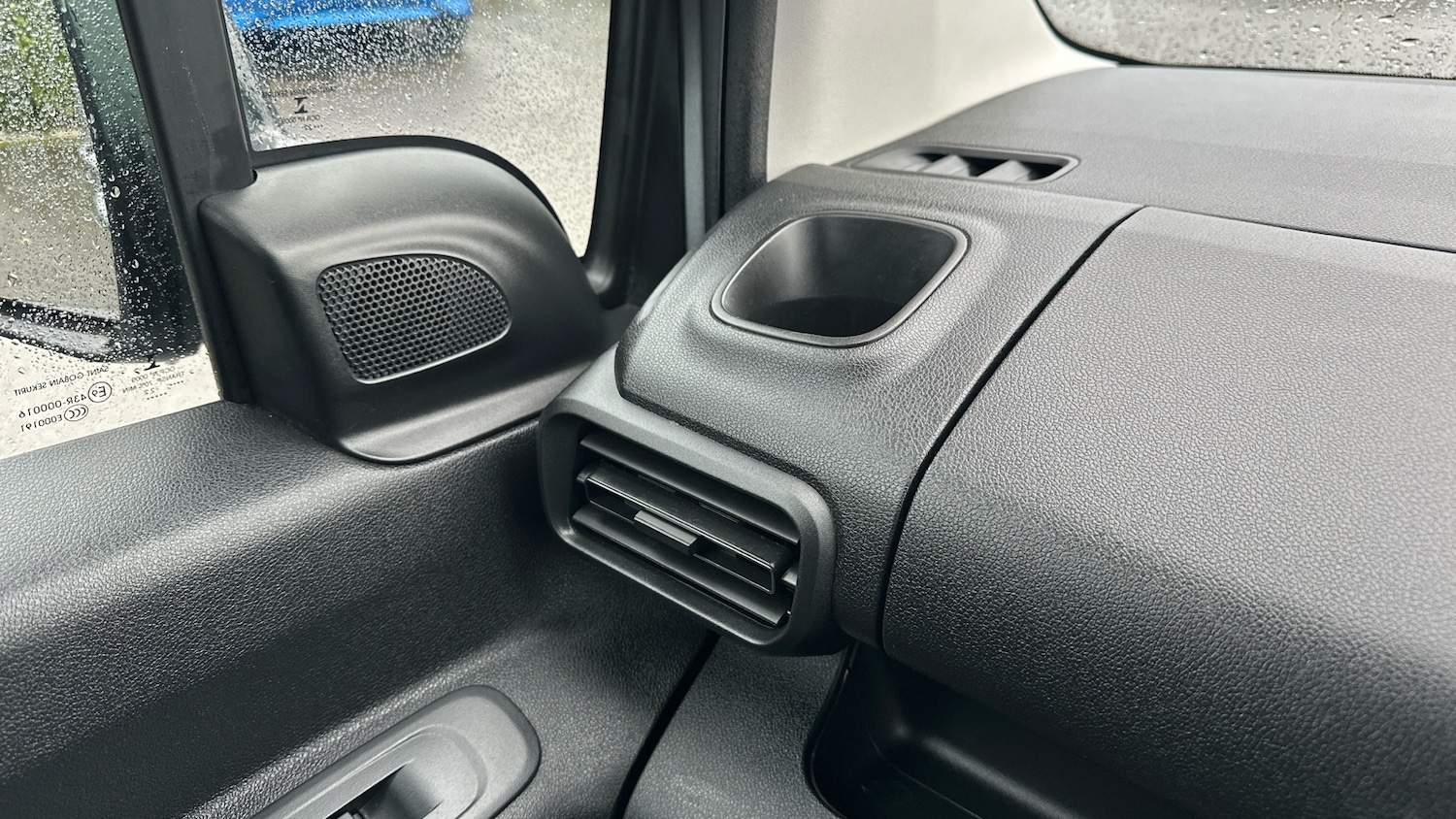 Used Vauxhall Combo Life 2022 for sale - 76707680: Photo 40