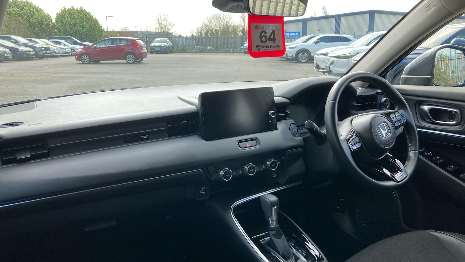 Used Honda HR-V 2024 for sale - 78053440: Photo 2