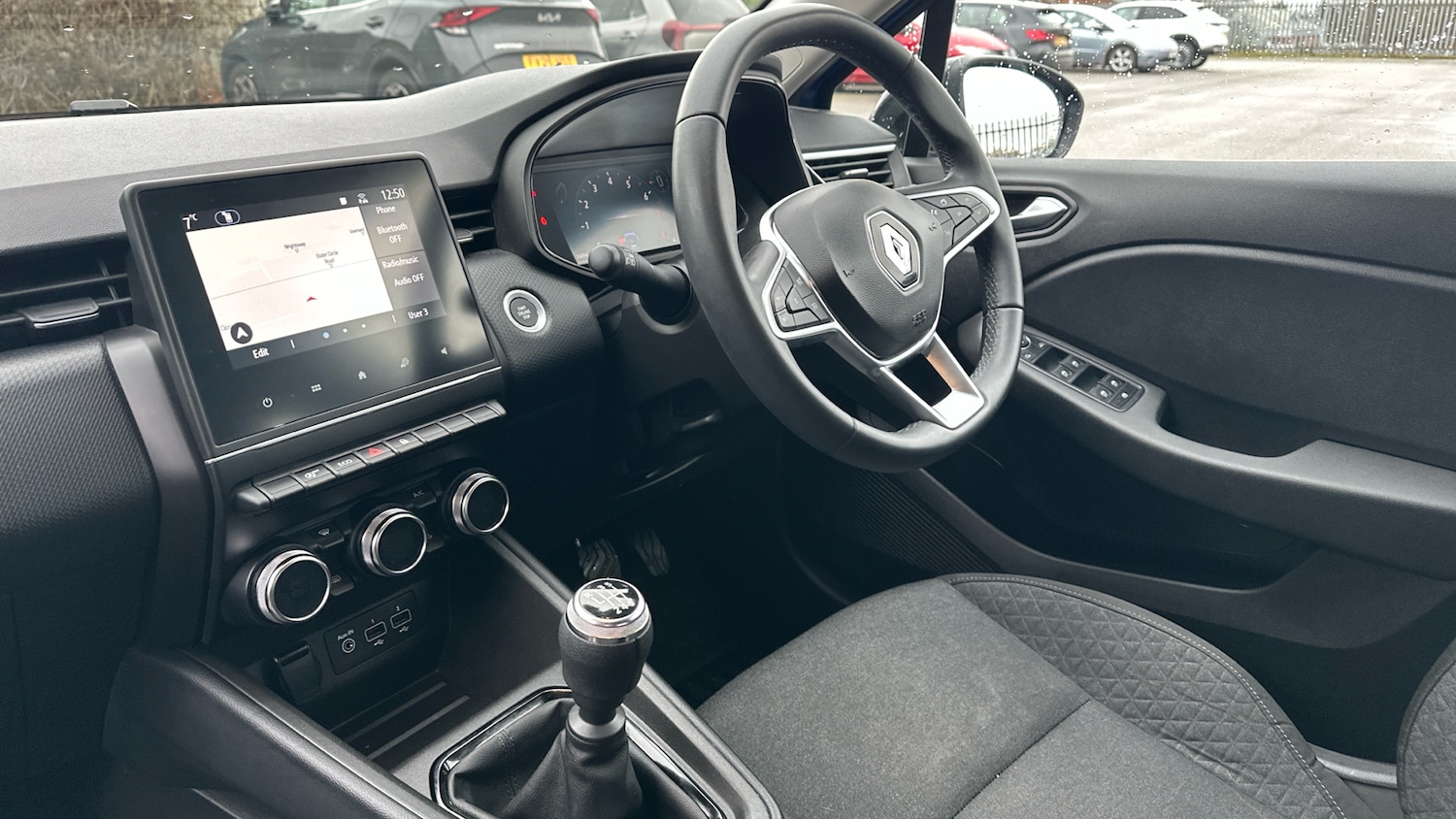 Used Renault Clio 2023 for sale - 76984680: Photo 9