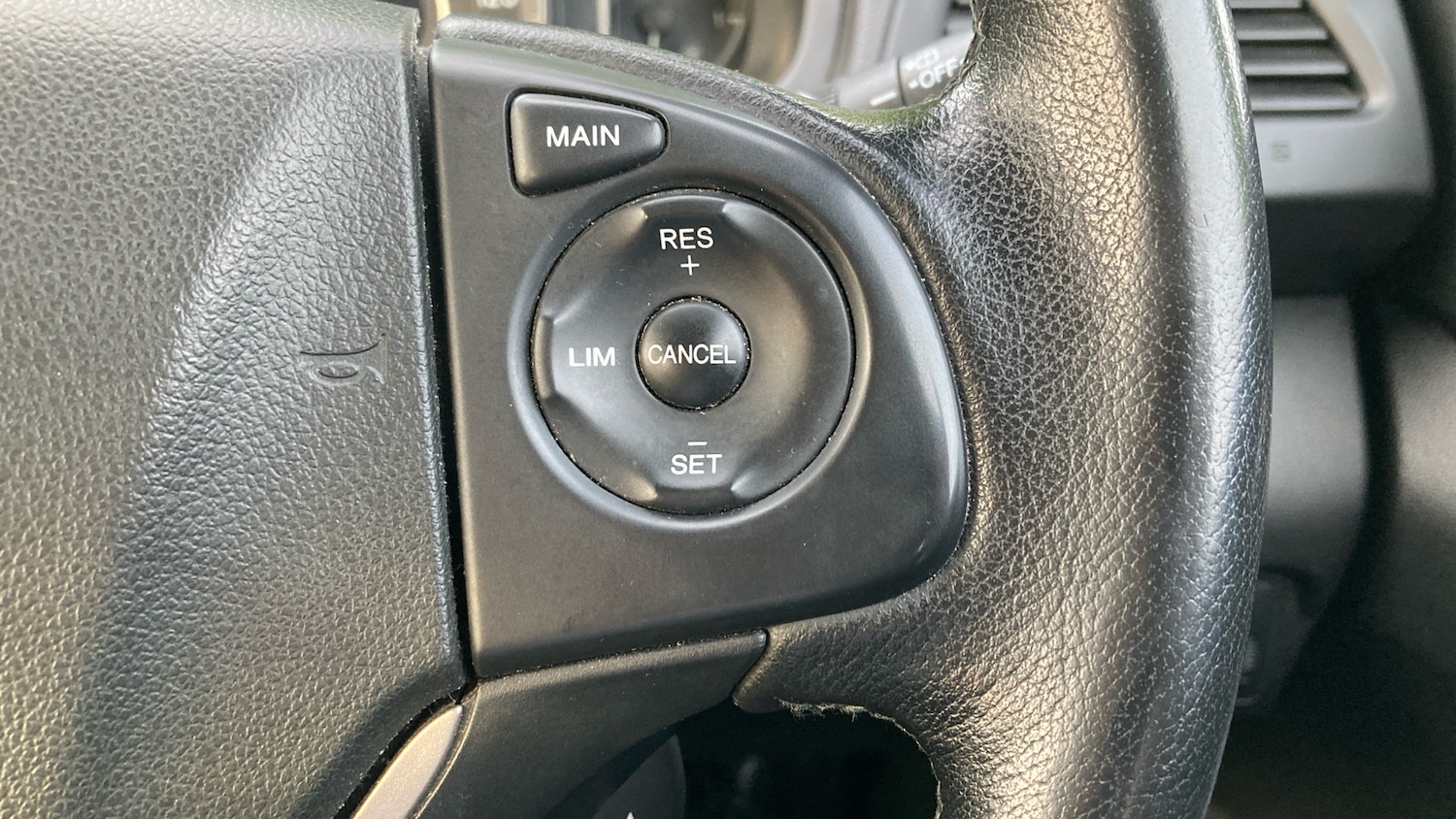 Used Honda CR-V 2015 for sale - 76344521: Photo 38