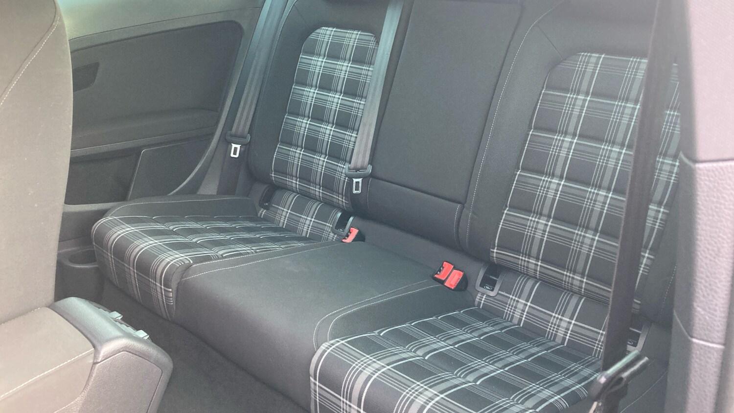 Used Volkswagen Golf 2017 for sale - 77581016: Photo 16