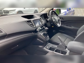 Used Honda CR-V 2018 for sale - 75334950: Photo