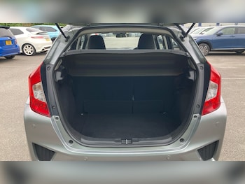 Used Honda Jazz 2017 for sale - 78084325: Photo