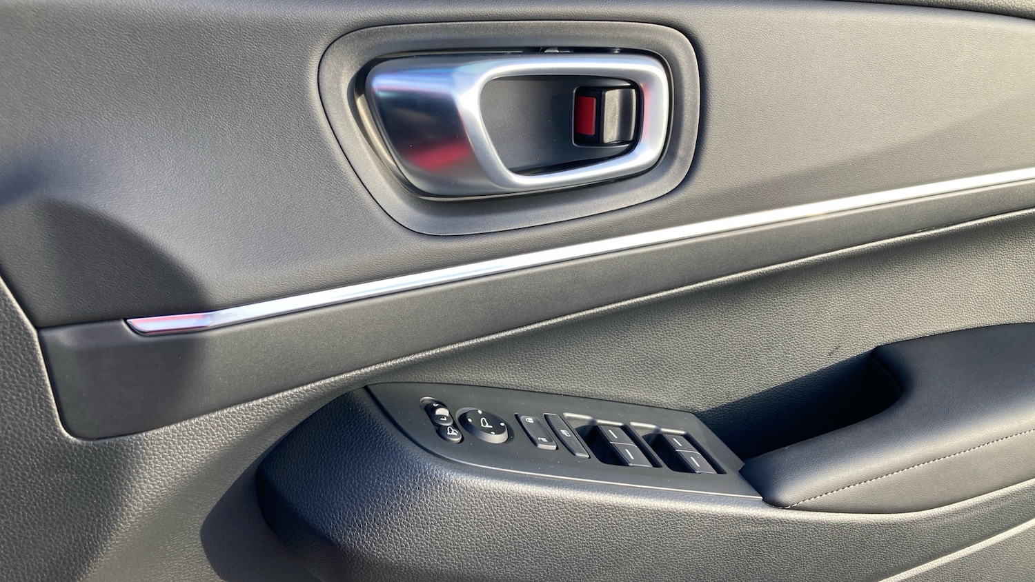 Used Honda HR-V 2025 for sale - 76421799: Photo 24