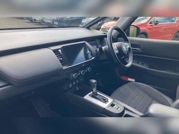 Used Honda Jazz 2023 for sale - 78199352: Photo