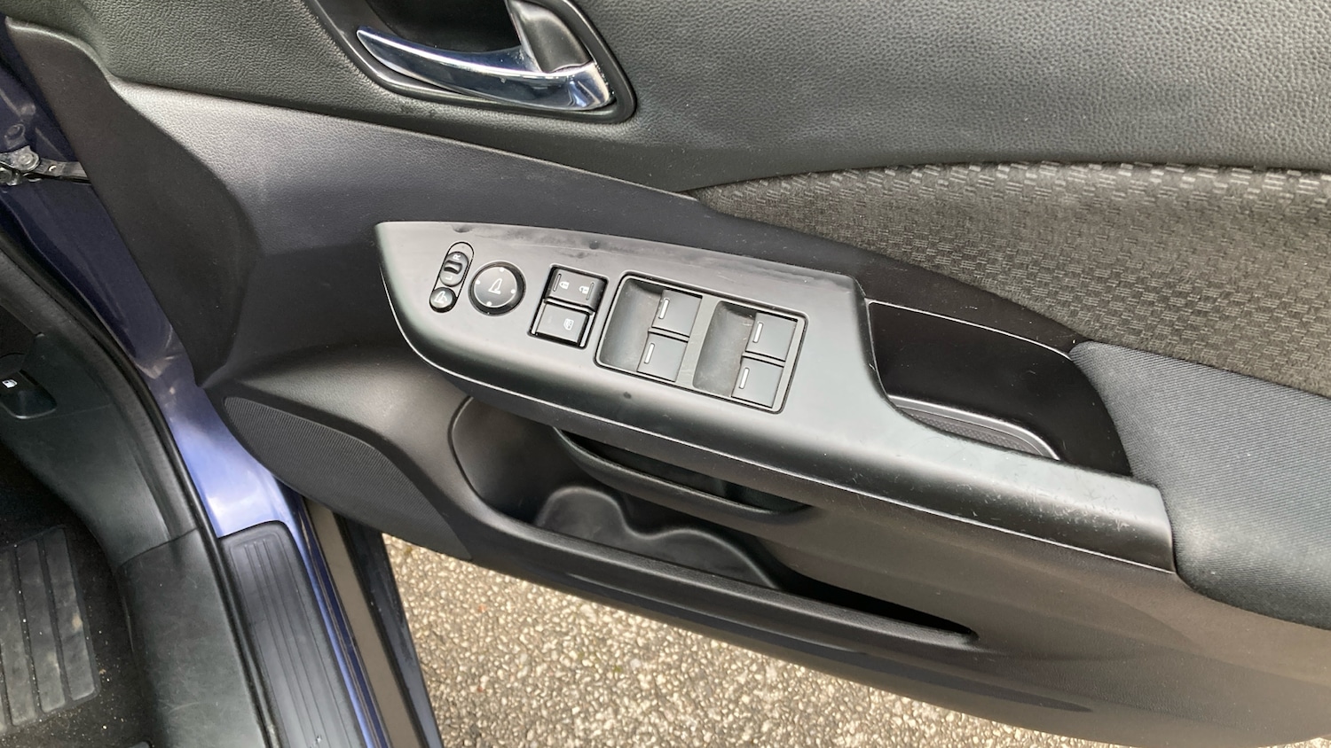 Used Honda CR-V 2017 for sale - 77274763: Photo 31