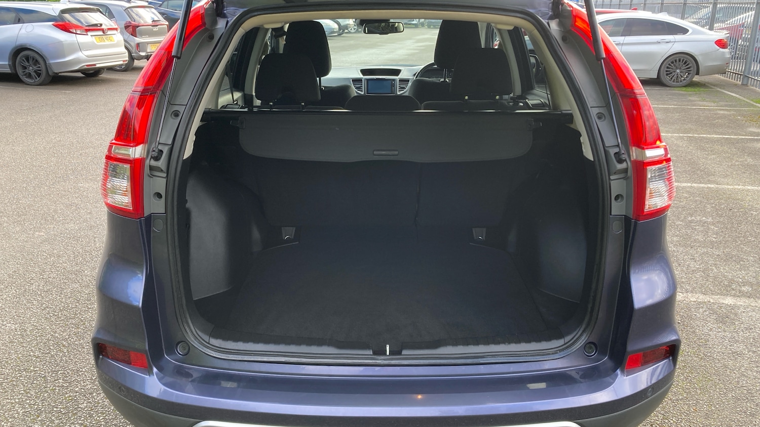 Used Honda CR-V 2017 for sale - 77274763: Photo 4