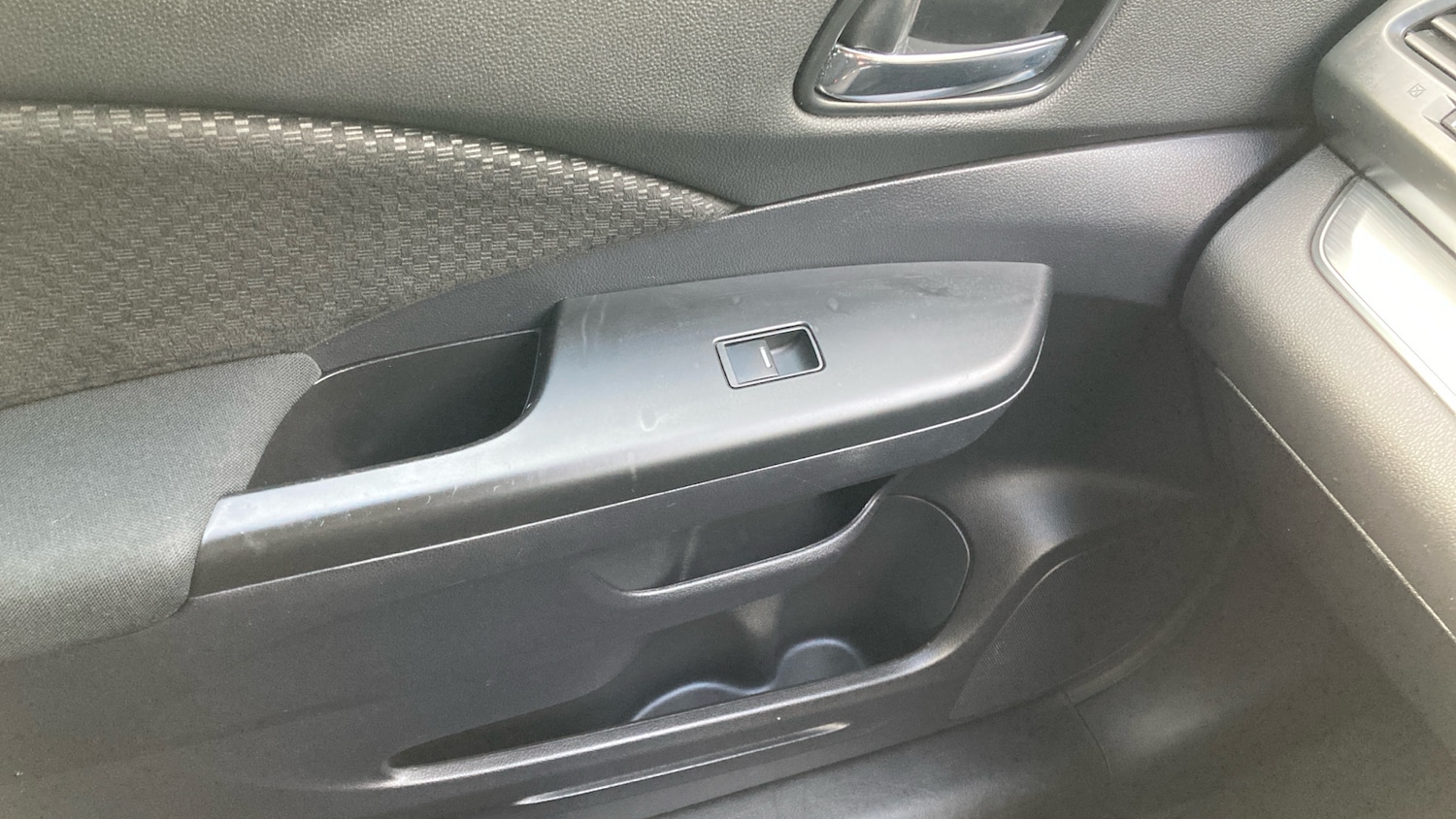 Used Honda CR-V 2017 for sale - 77274763: Photo 48