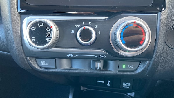 Used Honda Jazz 2020 for sale - 76265280: Photo 21