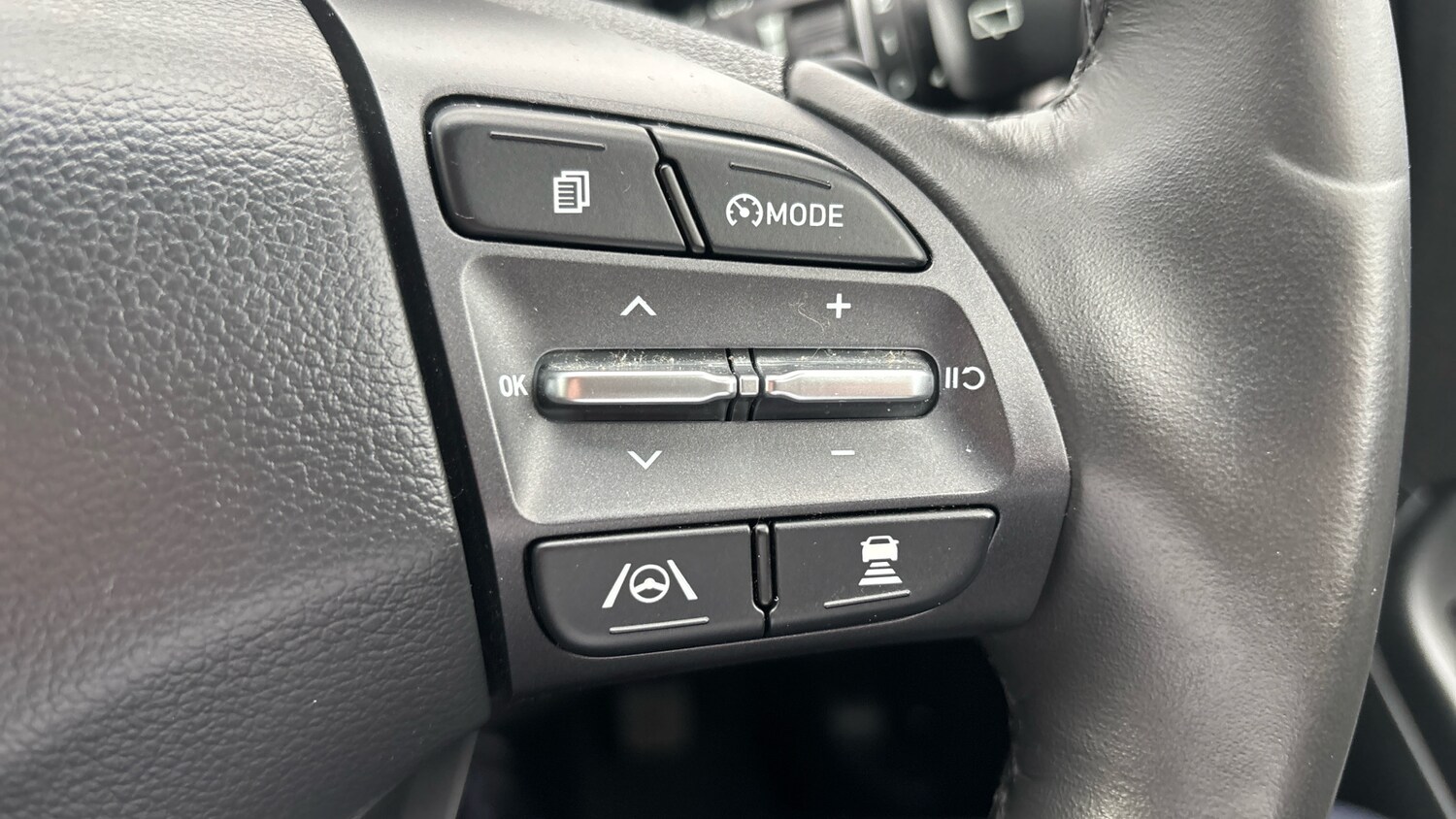 Used Hyundai KONA 2022 for sale - 76143546: Photo 24