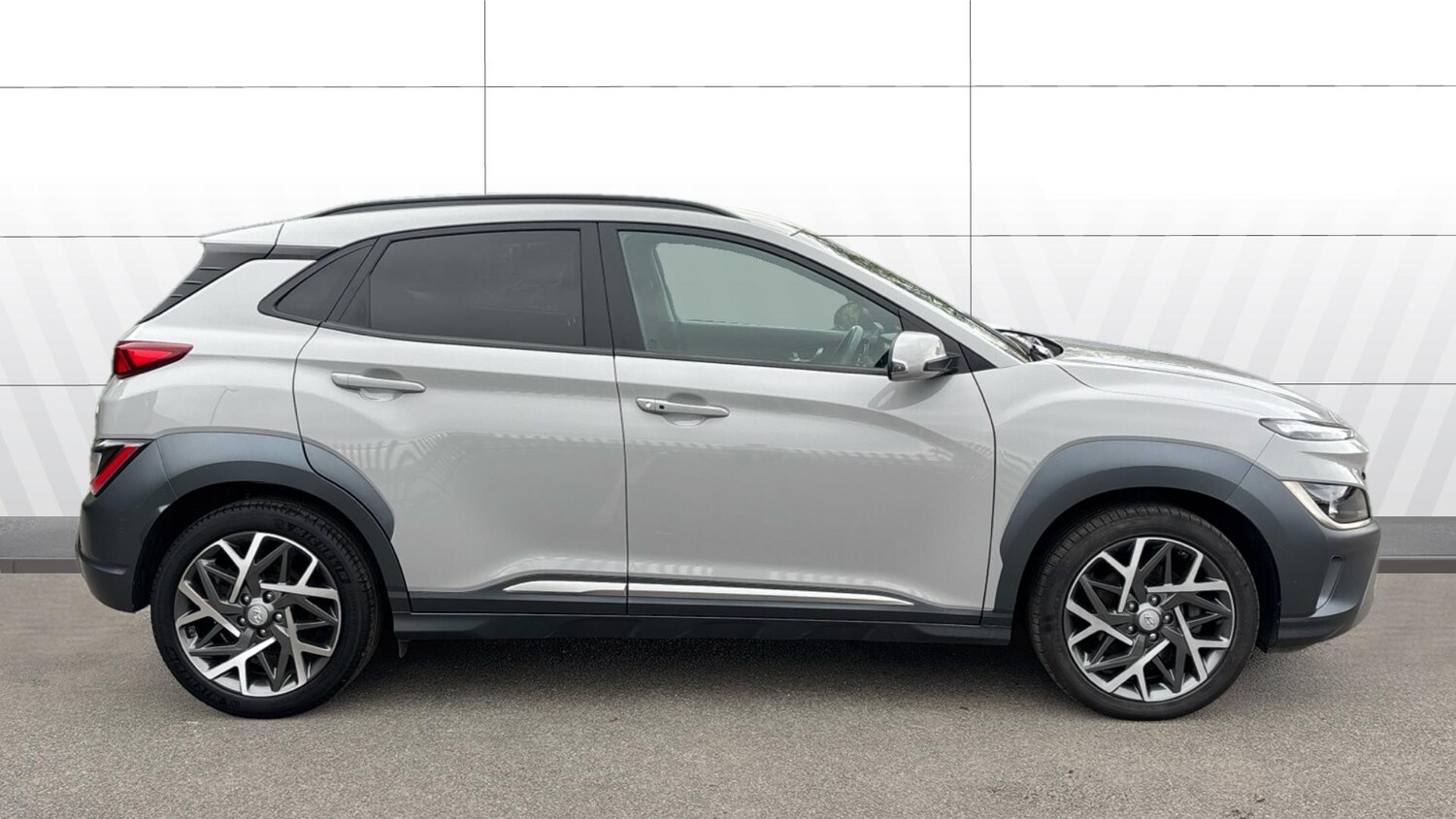 Used Hyundai KONA 2022 for sale - 76143546: Photo 5