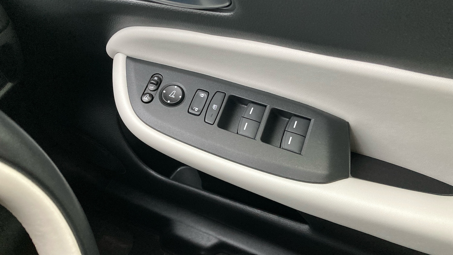 Used Honda Jazz 2021 for sale - 77339145: Photo 36