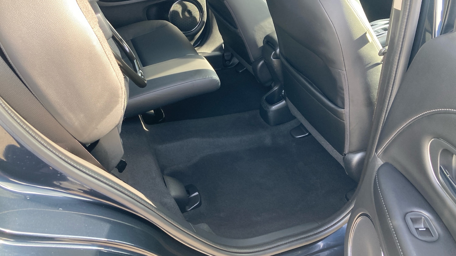 Used Honda HR-V 2020 for sale - 78028458: Photo 30