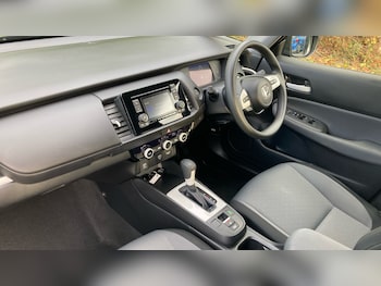 Used Honda Jazz 2021 for sale - 76895185: Photo