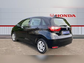 Used Honda Jazz 2021 for sale - 76895185: Photo