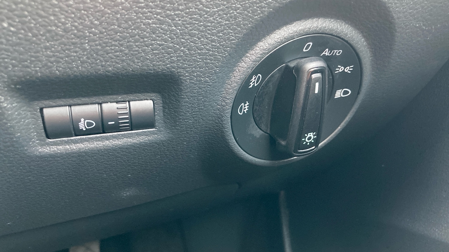 Used Skoda Fabia 2016 for sale - 77354272: Photo 38