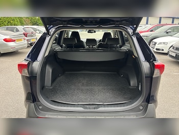 Used Toyota RAV4 2019 for sale - 79240423: Photo