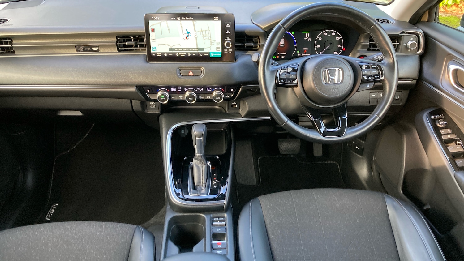 Used Honda HR-V 2022 for sale - 76833950: Photo 4