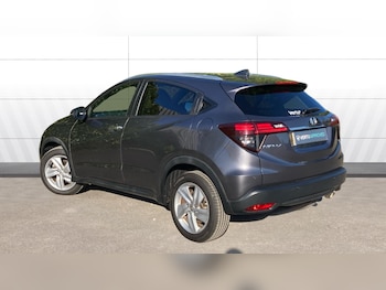 Used Honda HR-V 2018 for sale - 77871958: Photo