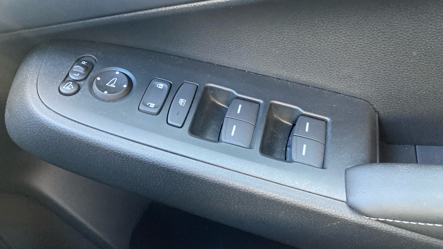 Used Honda HR-V 2025 for sale - 77975758: Photo 34