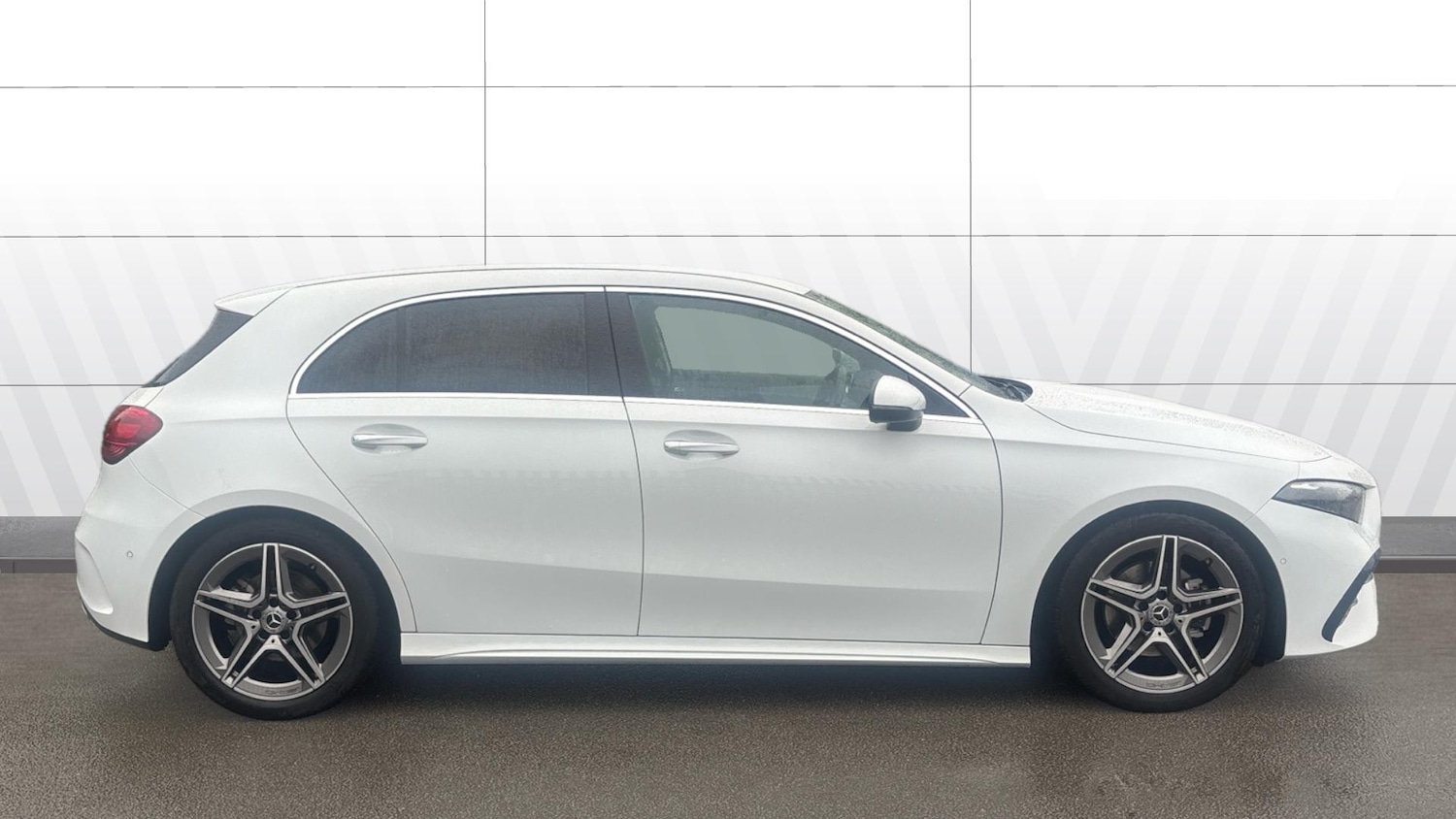 Used Mercedes-Benz A-Class 2023 for sale - 76184236: Photo 5