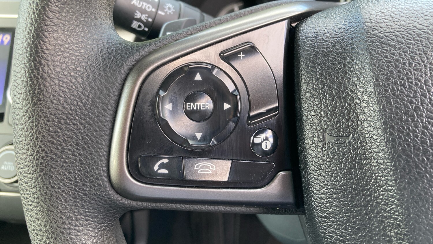 Used Honda Civic 2020 for sale - 77873198: Photo 21