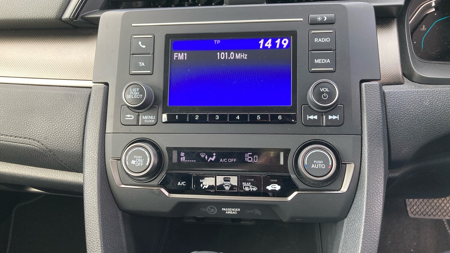 Used Honda Civic 2020 for sale - 77873198: Photo 22