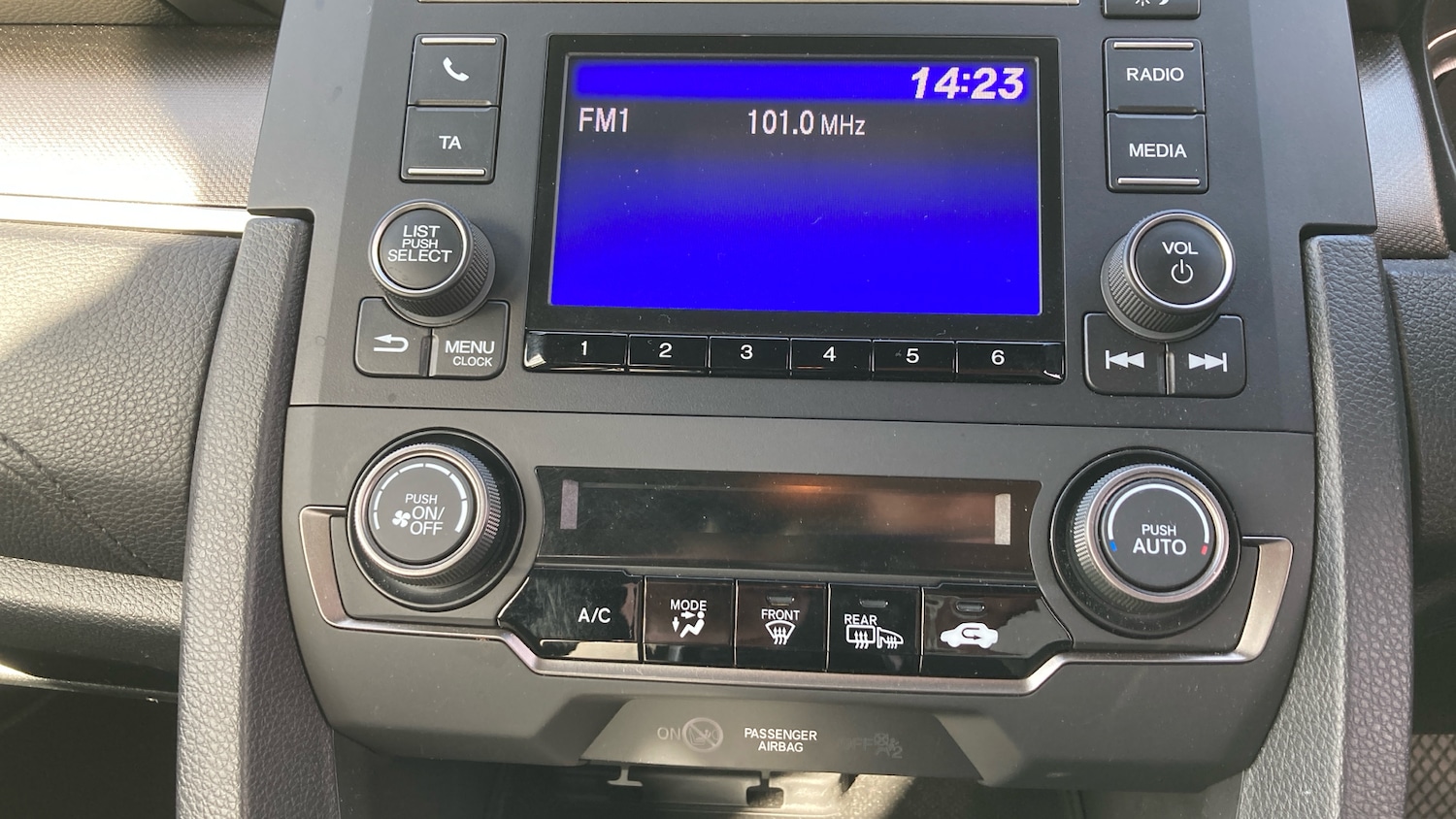 Used Honda Civic 2020 for sale - 77873198: Photo 35