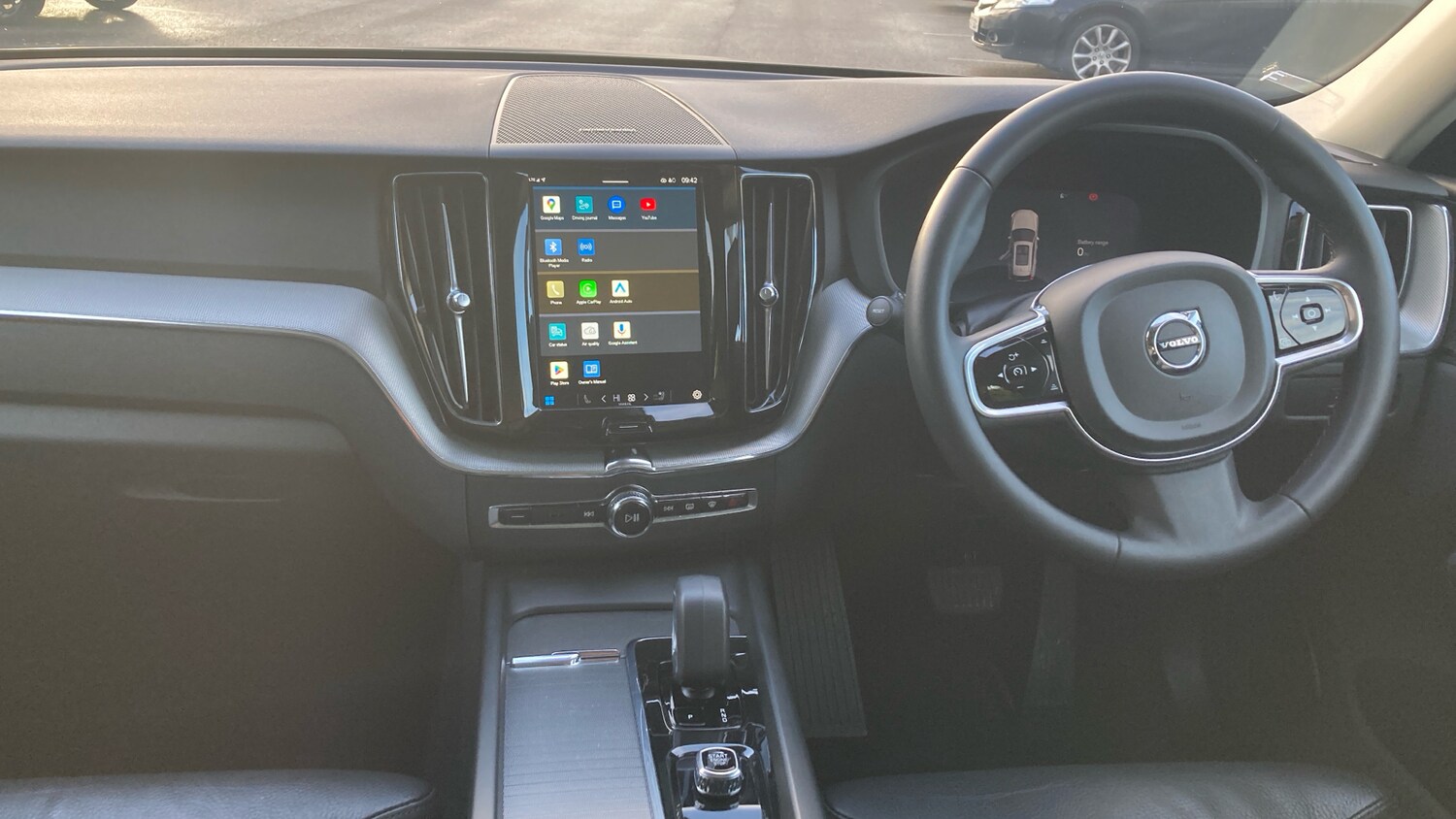 Used Volvo XC60 2023 for sale - 77353502: Photo 10