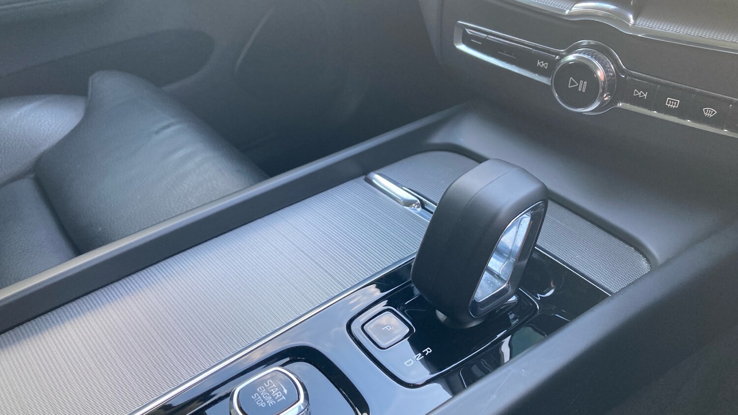 Used Volvo XC60 2023 for sale - 77353502: Photo 13